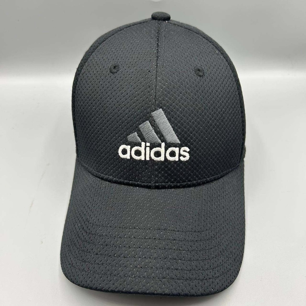 Adidas Hat Men Small-Medium Black Embroidered Stretch Fitted Cap S-M